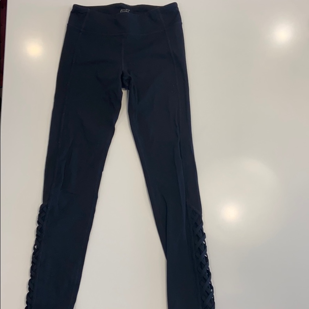 Athleta girl cross leggings